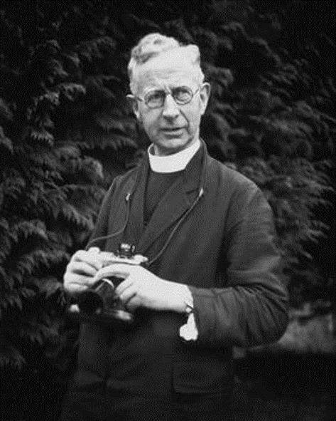Fr Browne